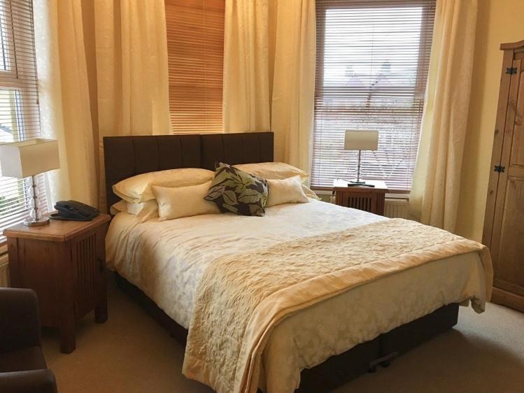 Chaston Manor 4* Sandown